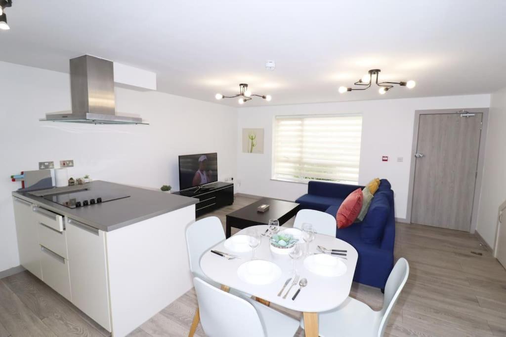 אוקספורד Horizon House, Luxury 2-Bedroom Flat 3 מראה חיצוני תמונה