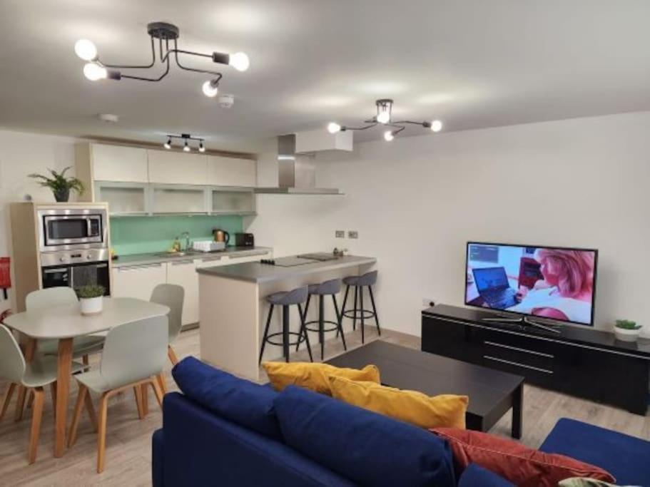 אוקספורד Horizon House, Luxury 2-Bedroom Flat 3 מראה חיצוני תמונה